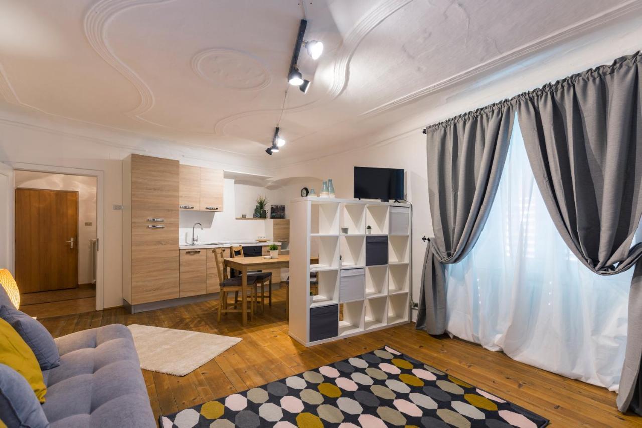 Albergo Diffuso Ela Living - Apartment Bellepoque Энья Экстерьер фото